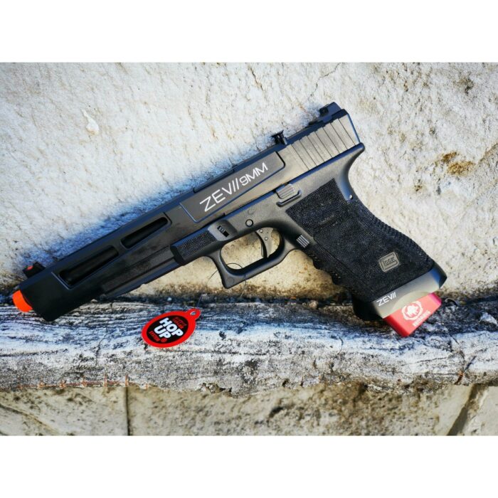 DOUBLE BELL Glock 17L Type ZEVII 9MM Combat Master Custom Gas Blowback Gel Blaster Green Gas Version - iHobby Online