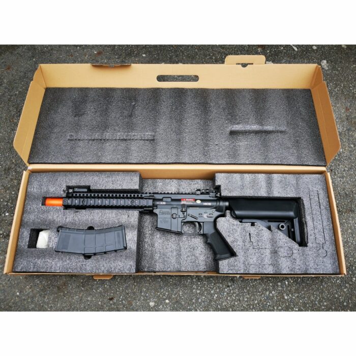 GOLDEN EAGLE MC6593M MK18 MOD1 FULL METAL GEL BLASTER GREEN GAS POWERED GAS BLOWBACK RIFLE (Colour: Black) - Image 8