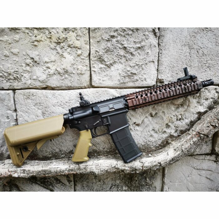 GOLDEN EAGLE MC6593MT-T MK18 MOD1 FULL METAL GEL BLASTER GREEN GAS POWERED GAS BLOWBACK RIFLE (Colour: TAN) - Image 6