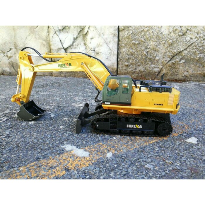 Au Store Remote Control HUINA 1:16 2.4G 11CH Die-Cast Tractor Excavator Digger