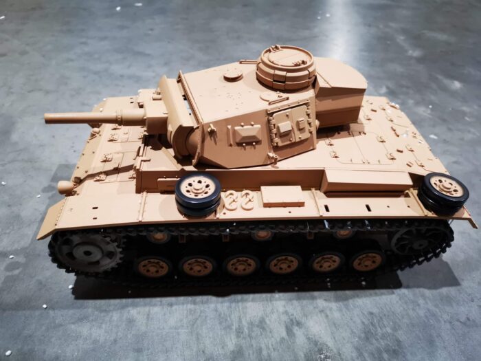 2.4Ghz HengLong New 7.0V 3849-1PRO 1/16 TAUCH PANZER III AUSF.H RC Upgrade Tank