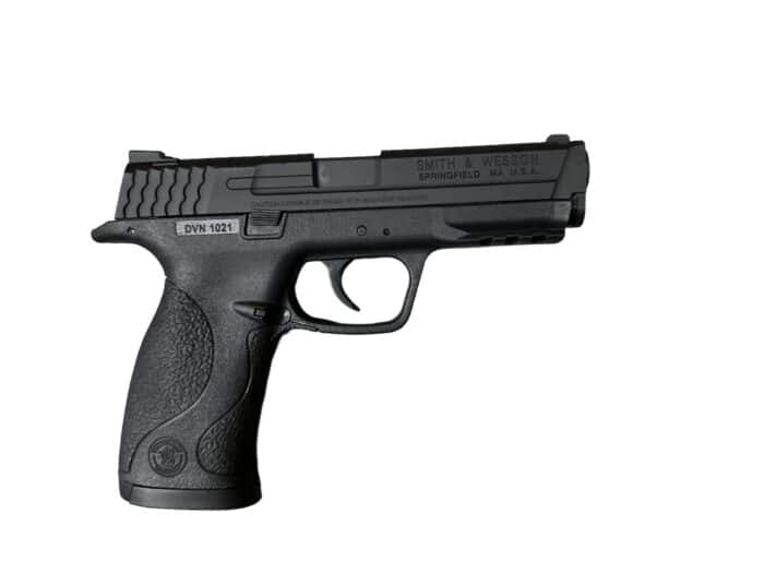 A Smith & Wesson M&P40 with a detached magazine (Model only) - Image 6