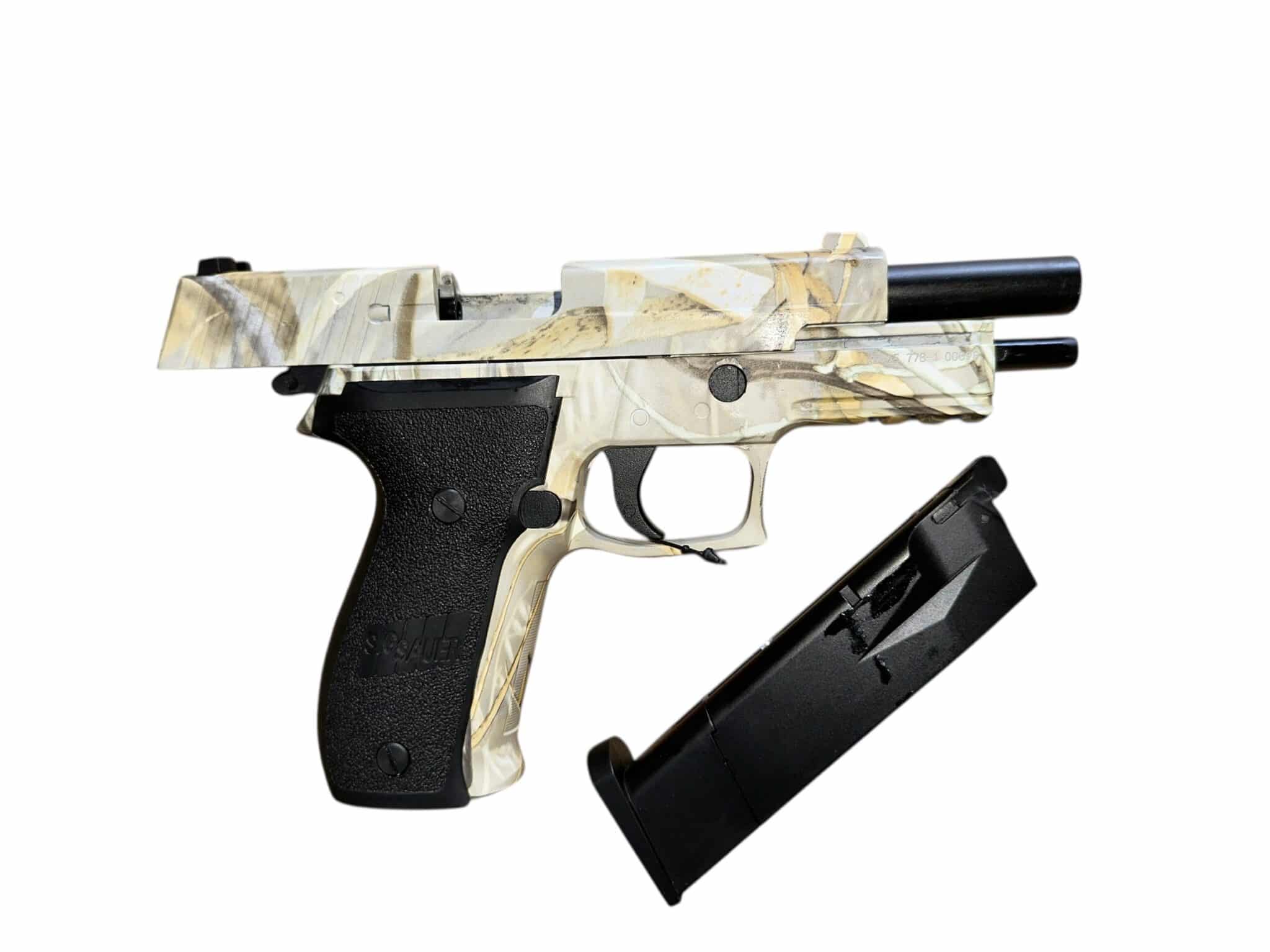 DOUBLE BELL SIG P226 Jungle Camo Gel blaster Gas POWERED Blowback 5 DOUBLE BELL SIG P226 Jungle Camo Gel blaster Gas POWERED Blowback - Image 4
